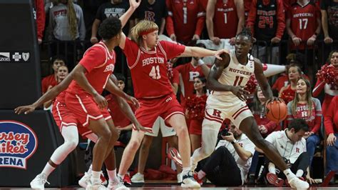 Maryland at Rutgers odds, tips and betting trends.